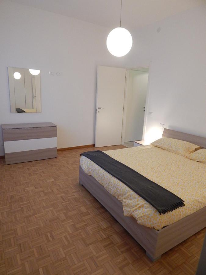 La Casa Del Parco Ferrari Apartment Модена Екстериор снимка